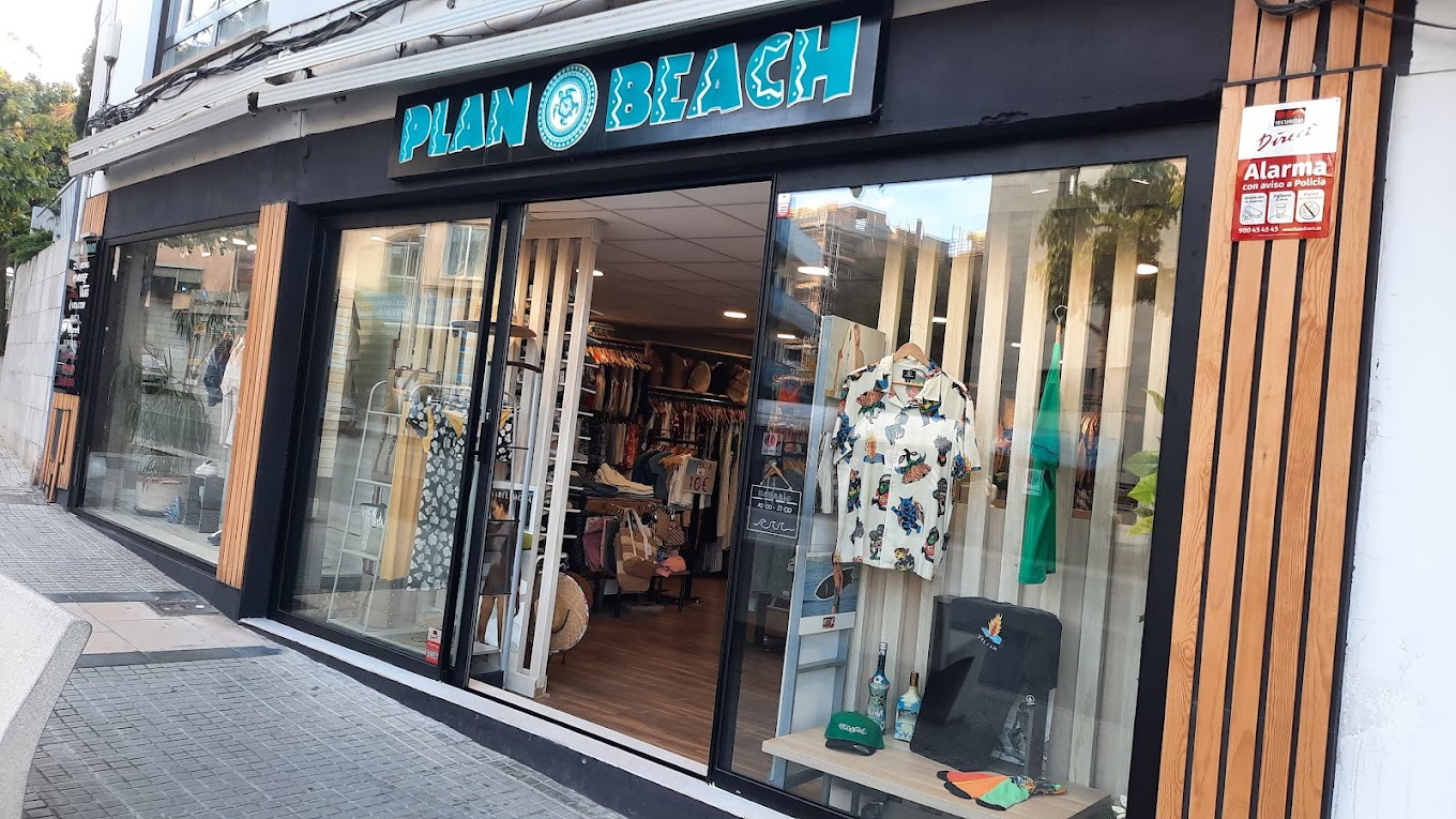 Tienda Plan Beach en Cala Major
